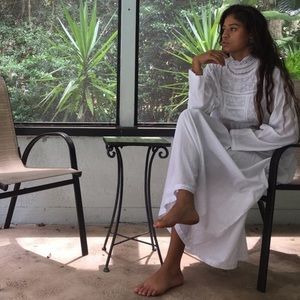 Beautiful Vintage White Maxi Dress. Size XL.